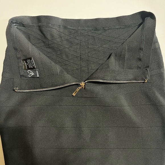 Windsor Black Ribbed Mini Pencil Skirt Size M Banded Grunge Goth Whimsigoth - Picture 4 of 5